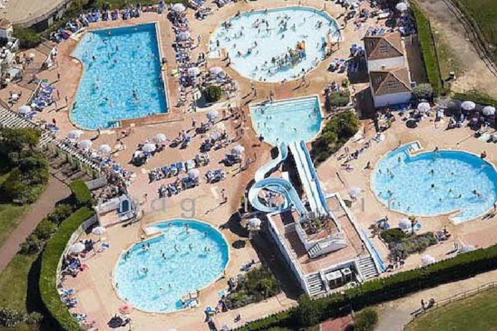 "Le Filet Du Lac" Appartement Atypique, 5 Personnes, Duplex, Vue Lac, Acces Parc Aquatique Gratuit Talmont-Saint-Hilaire Extérieur photo
